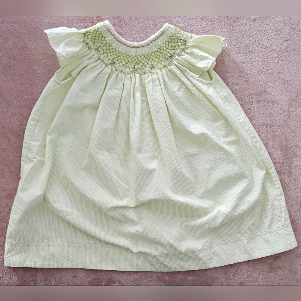 Vintage - Smocked Baby Dress in Light Green - 18m